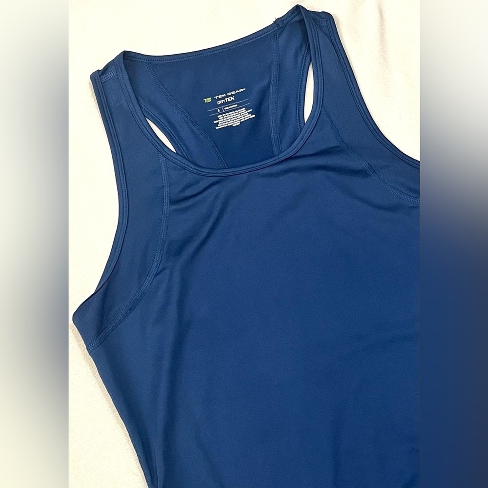 Tek Gear DryTek Women’s Racerback Blue Tank Top with Ruched Sides Small - Picture 2 of 16